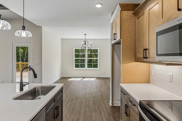 980 Hurricane Ridge Rd, Smithville, TN 37166