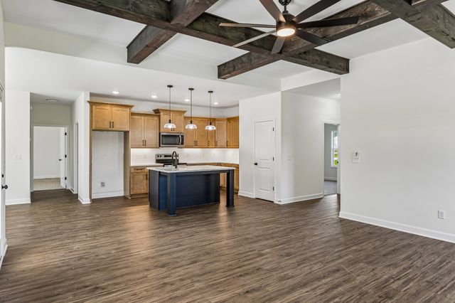980 Hurricane Ridge Rd, Smithville, TN 37166