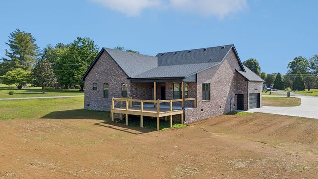 980 Hurricane Ridge Rd, Smithville, TN 37166