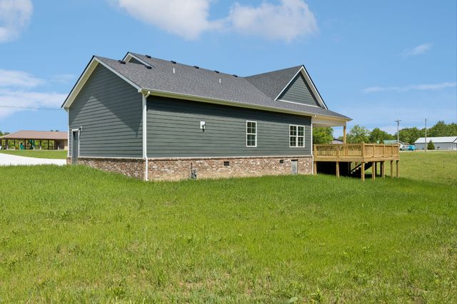 980 Hurricane Ridge Rd, Smithville, TN 37166