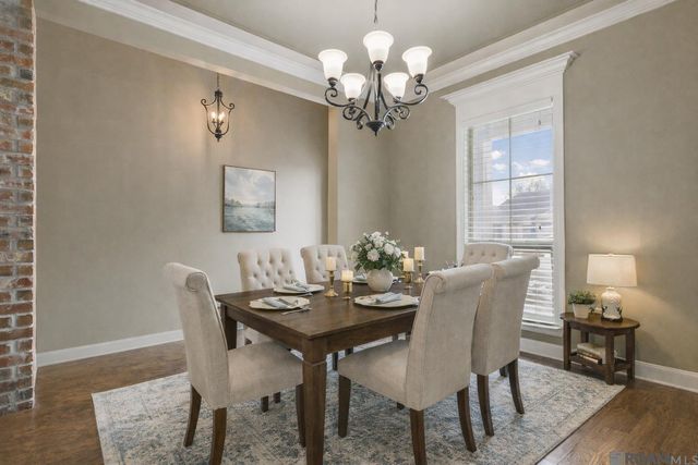 10139 Autumn Ct, Denham Springs, LA 70726