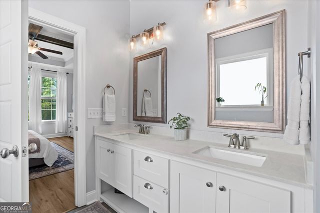 164 Crawford Lane, Richmond Hill, GA 31324