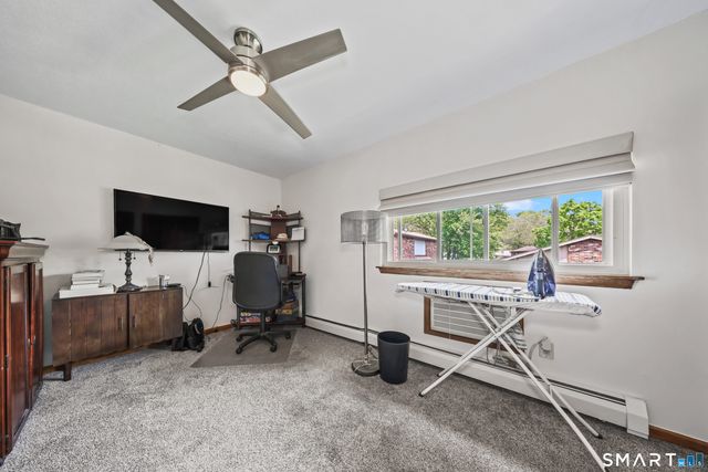 228 Oakville Avenue D, Waterbury, CT 06708