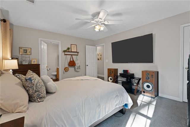 5320 Morgan Manor Drive, Lula, GA 30554