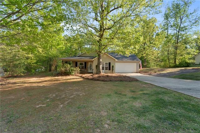 5320 Morgan Manor Drive, Lula, GA 30554