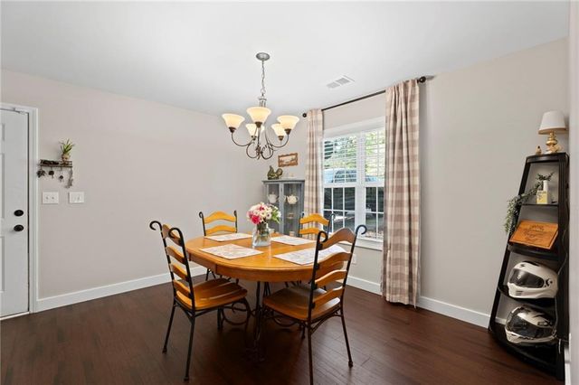 5320 Morgan Manor Drive, Lula, GA 30554
