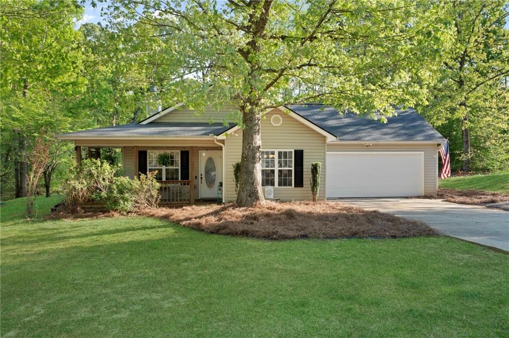 5320 Morgan Manor Drive, Lula, GA 30554