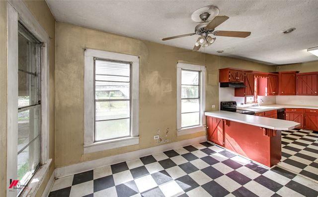 179 Daniel Thomas Road, Springhill, LA 71075