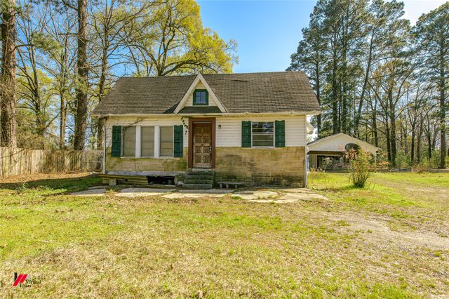 179 Daniel Thomas Road, Springhill, LA 71075