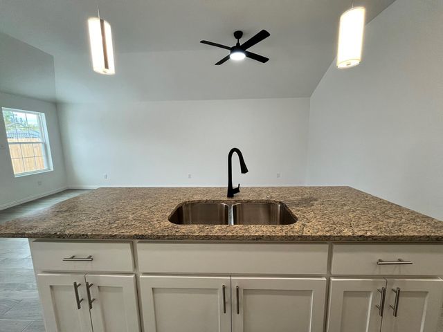 5706 Howell Street B, Houston, TX 77032