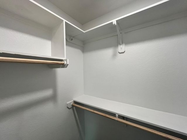 5706 Howell Street B, Houston, TX 77032