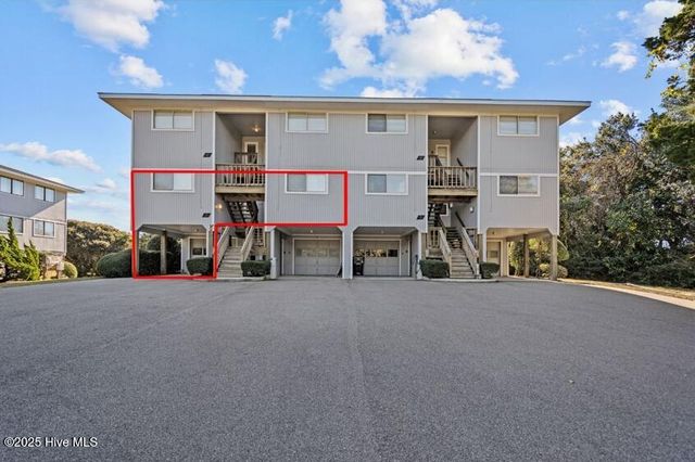 3 Foxfire Trace, Oak Island, NC 28465