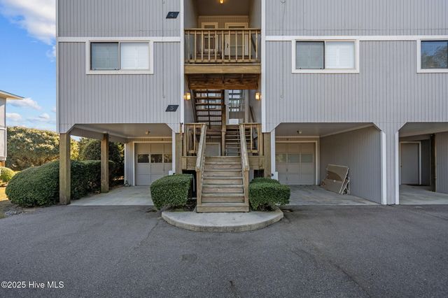 3 Foxfire Trace, Oak Island, NC 28465