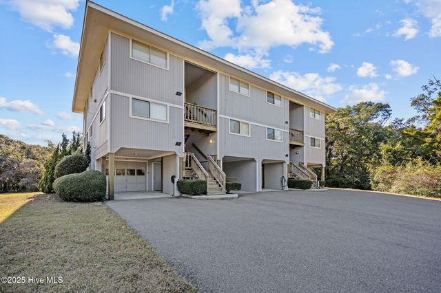 3 Foxfire Trace, Oak Island, NC 28465