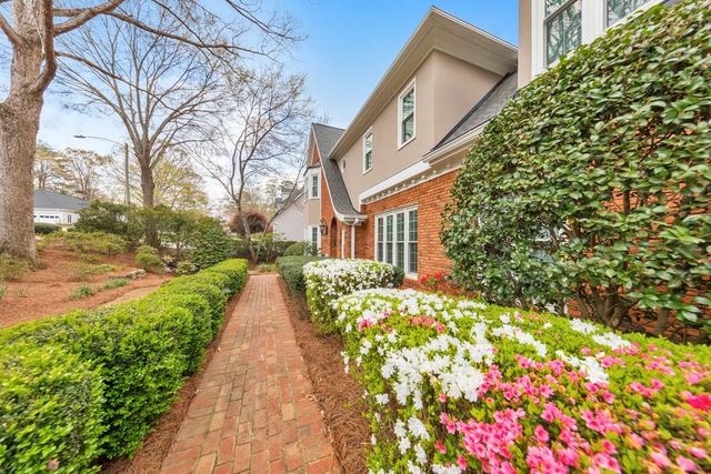 3209 Powder Mill Place SE, Marietta, GA 30067