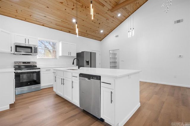 607 Fleetwood Drive, Hot Springs, AR 71913