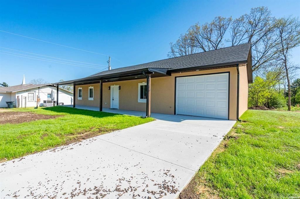 607 Fleetwood Drive, Hot Springs, AR 71913