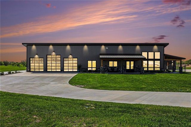 14650 Mount Olivet Road, Smithville, MO 64089