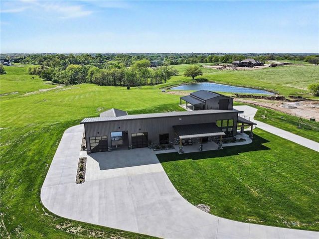 14650 Mount Olivet Road, Smithville, MO 64089