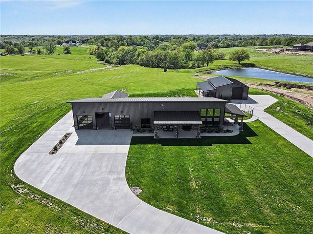 14650 Mount Olivet Road, Smithville, MO 64089