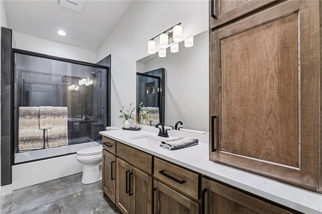 14650 Mount Olivet Road, Smithville, MO 64089