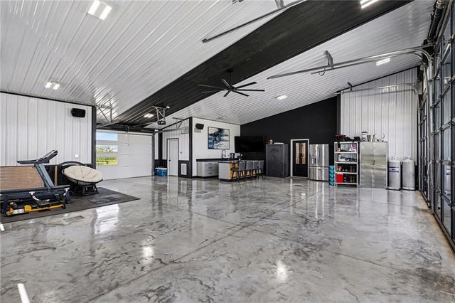 14650 Mount Olivet Road, Smithville, MO 64089