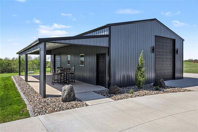 14650 Mount Olivet Road, Smithville, MO 64089