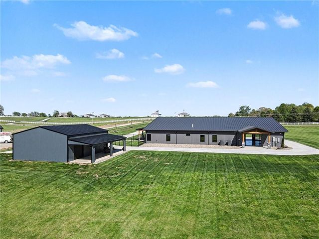 14650 Mount Olivet Road, Smithville, MO 64089