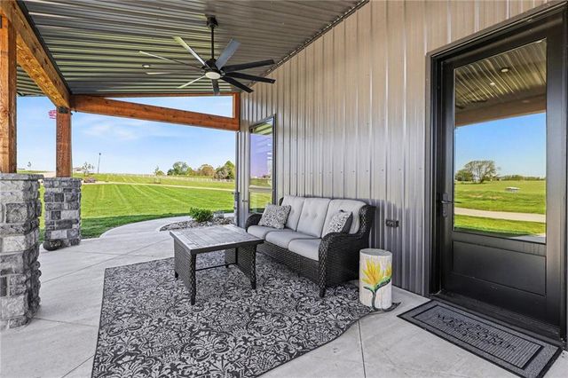 14650 Mount Olivet Road, Smithville, MO 64089