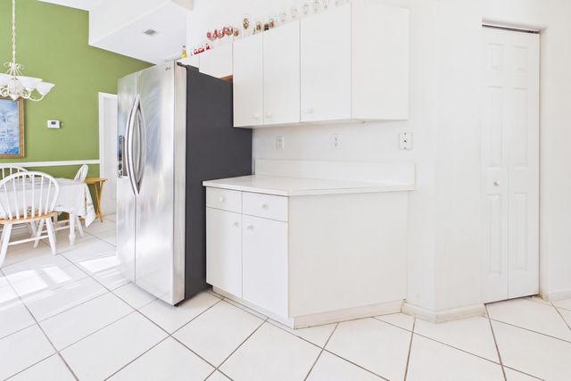 7032 Cataluna Circle, Delray Beach, FL 33446