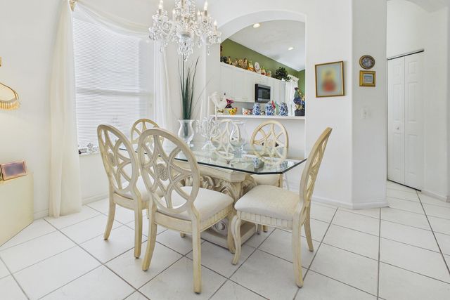 7032 Cataluna Circle, Delray Beach, FL 33446
