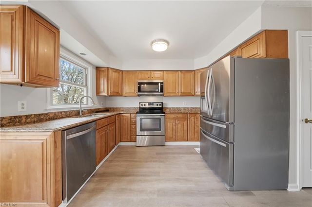 5001 Minden Ct CT, Virginia Beach, VA 23464