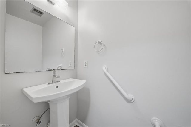 5001 Minden Ct CT, Virginia Beach, VA 23464