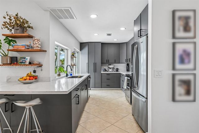 16791 Royal Poinciana Drive, Weston, FL 33326