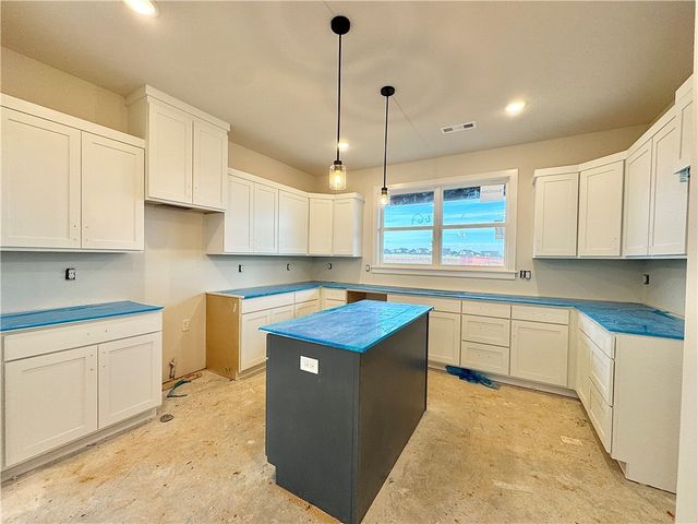 5903 SW Bear Creek Avenue, Bentonville, AR 72713