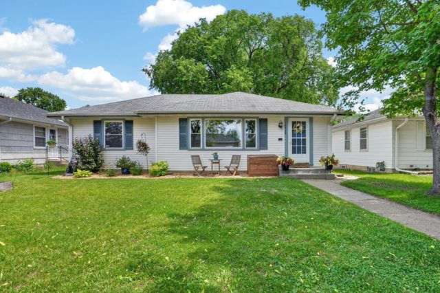 5252 Xerxes Avenue N, Minneapolis, MN 55430