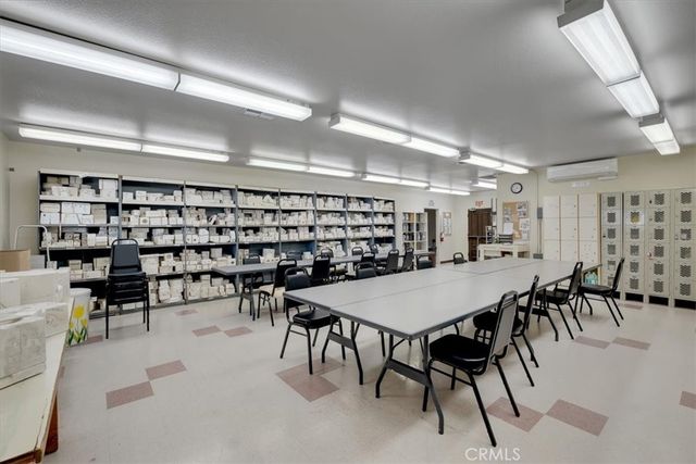 8877 Lauderdale Court 213F, Huntington Beach, CA 92646