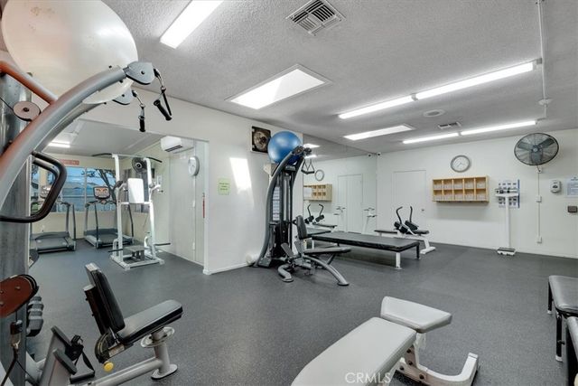 8877 Lauderdale Court 213F, Huntington Beach, CA 92646