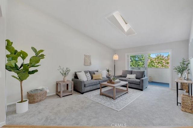 8877 Lauderdale Court 213F, Huntington Beach, CA 92646