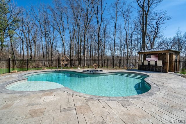 6750 Clinton Street, Elma, NY 14059