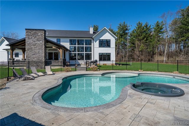 6750 Clinton Street, Elma, NY 14059