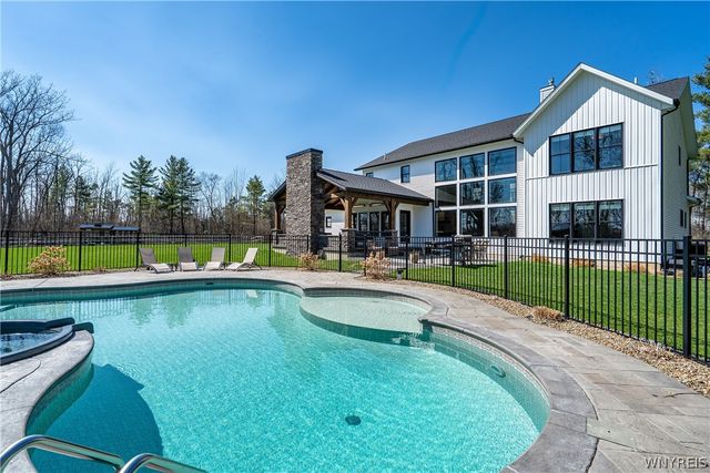 6750 Clinton Street, Elma, NY 14059