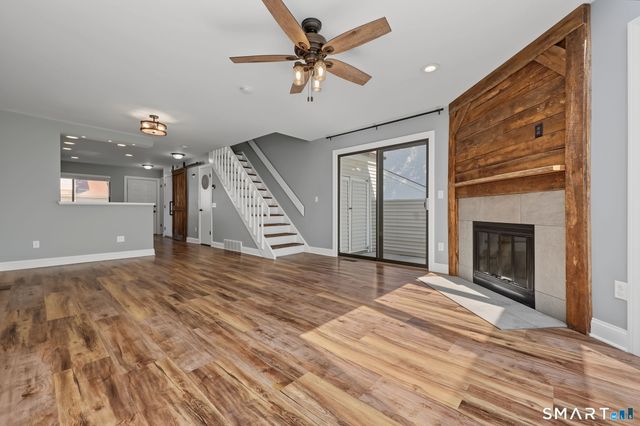 35 Deer Run 35, Bethel, CT 06801
