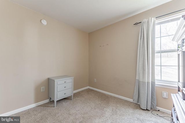 4 CANNON CT, Upper Chichester, PA 19061