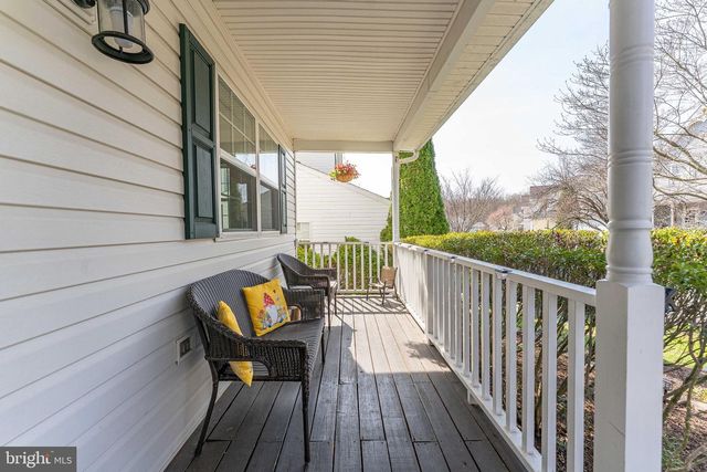 4 CANNON CT, Upper Chichester, PA 19061