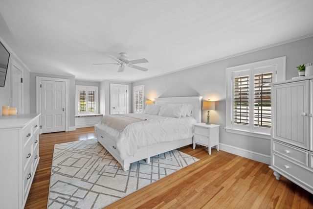 18 Pickwick Road, Marblehead, MA 01945