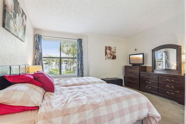 3037 ANTIQUE OAKS CIRCLE 156, Winter Park, FL 32792