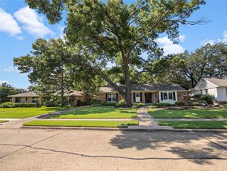 1219 Elmwood Drive, Richardson, TX 75080