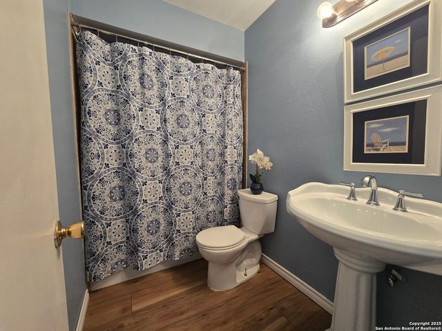 8702 Village Dr Apt 143, San Antonio, TX 78217