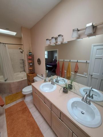 7205 Locust Avenue, Gary, IN 46403